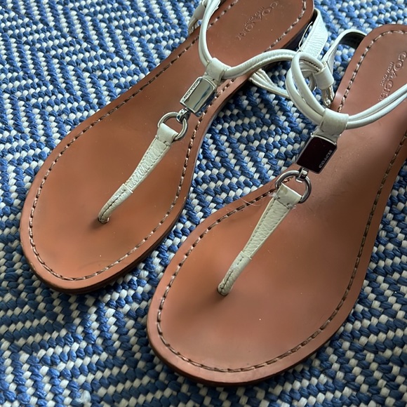 COACH sandals - Picture 3 of 4